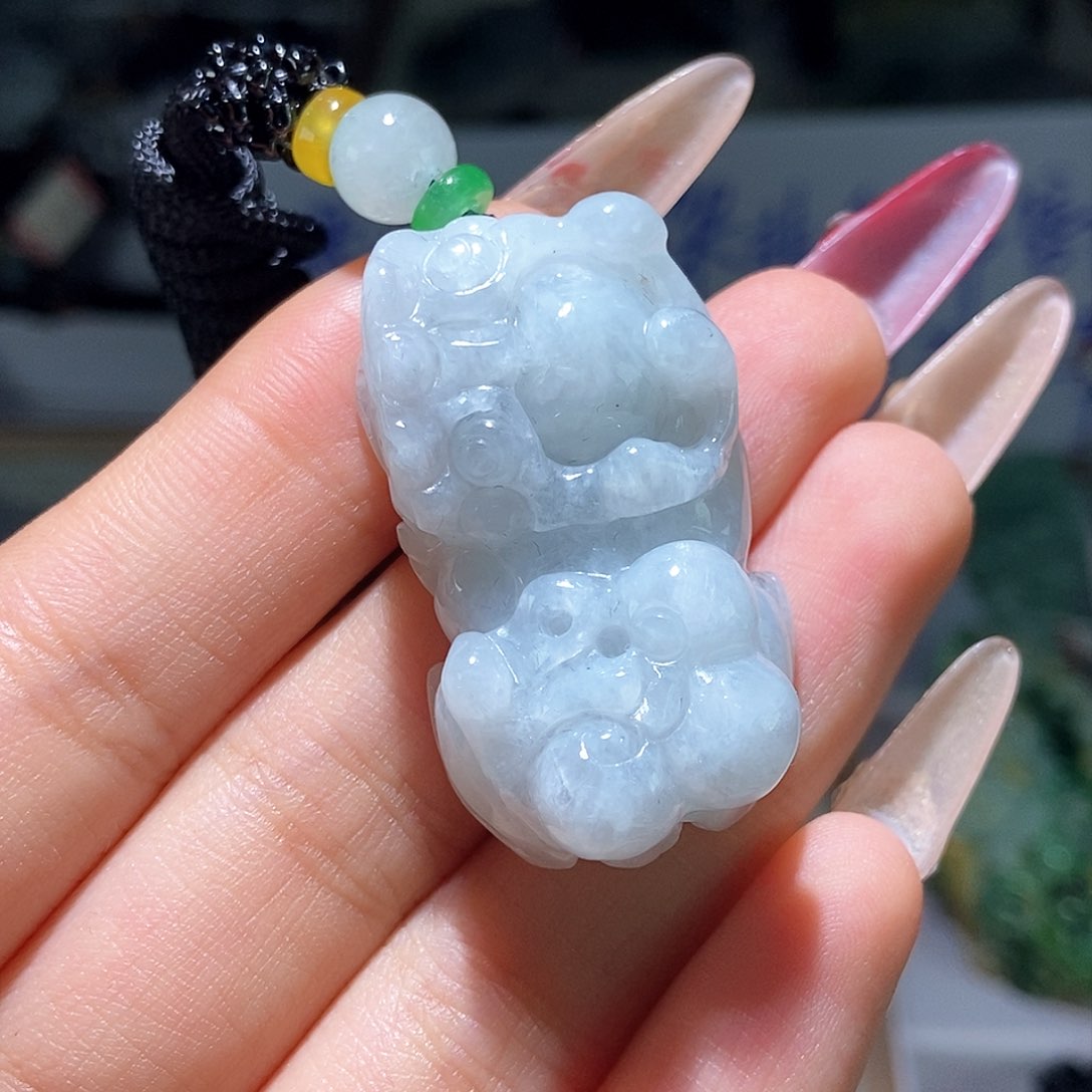 翡翠颈饰未镶嵌天然