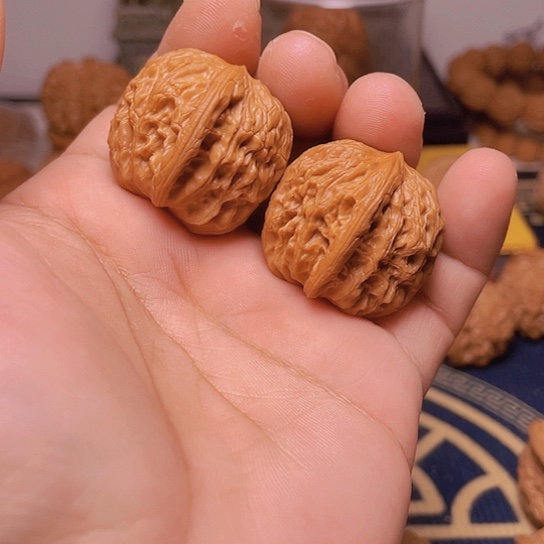 文玩核桃吊坠33手捻磨盘