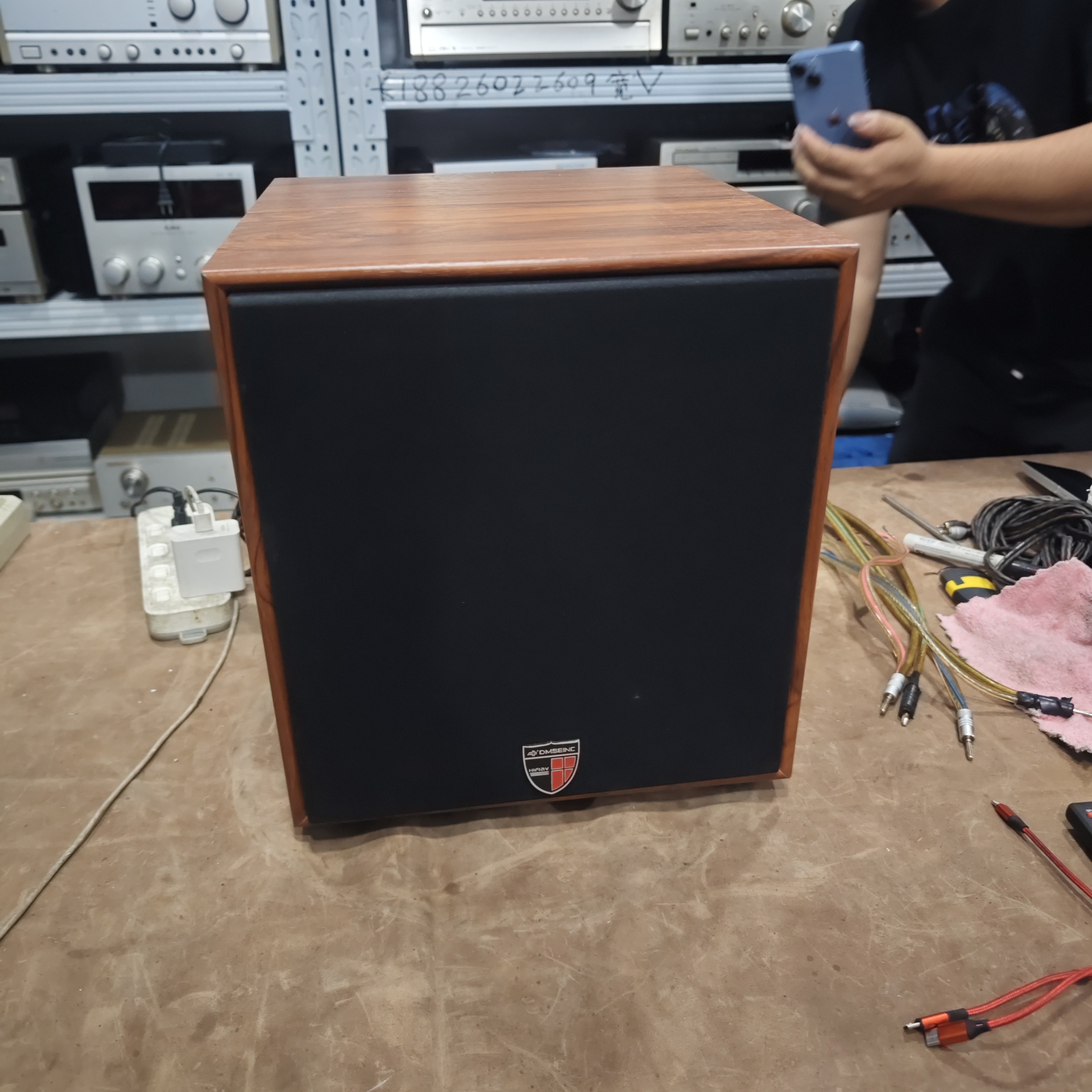 8新  二手有源低音炮正常不包邮不支持七天无理由退换