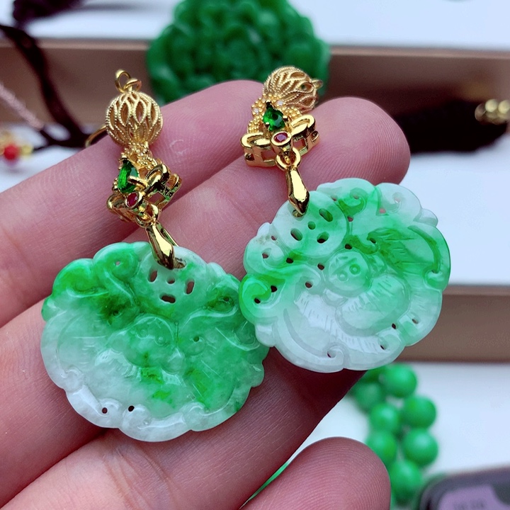 翡翠未镶嵌耳饰耳饰