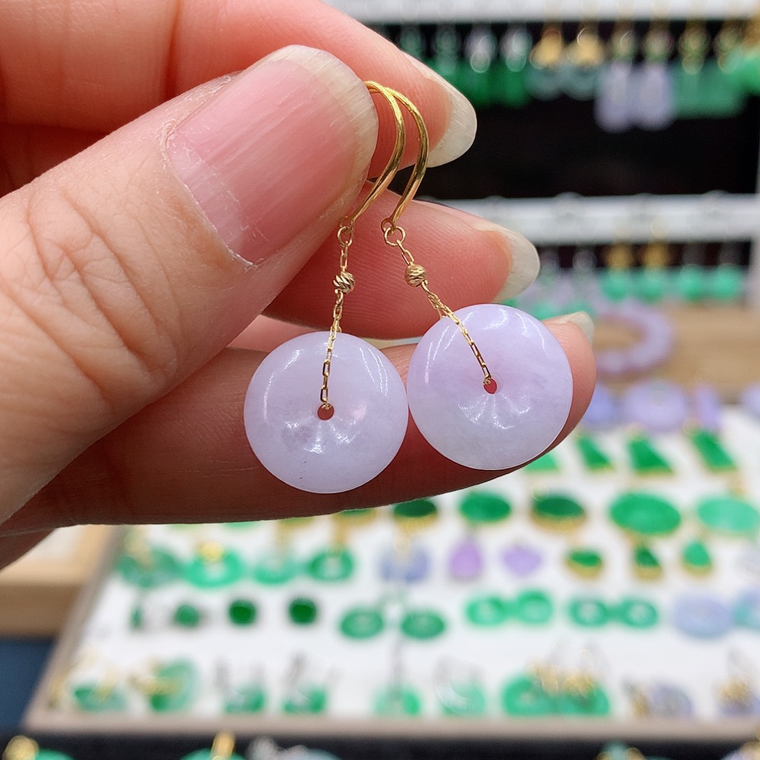 翡翠耳饰18K金镶嵌的