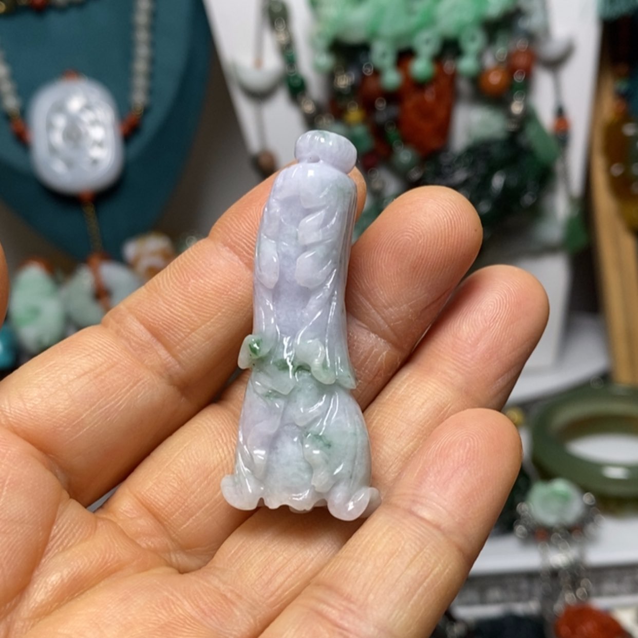 【闪购商品】蛇纹石玉未镶嵌吊坠