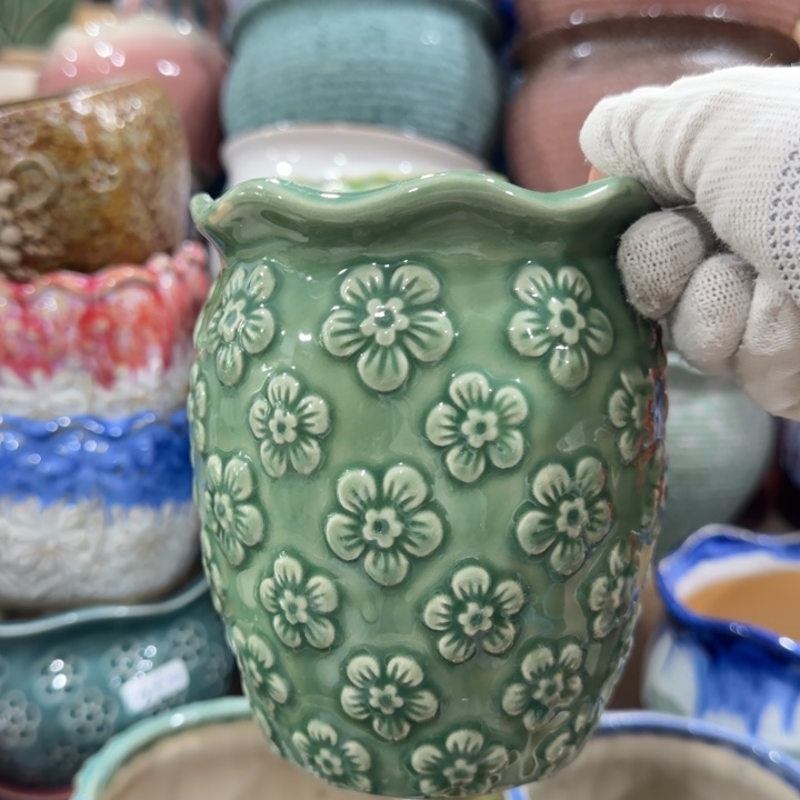 凑9块包邮，有孔，不清楚找客服