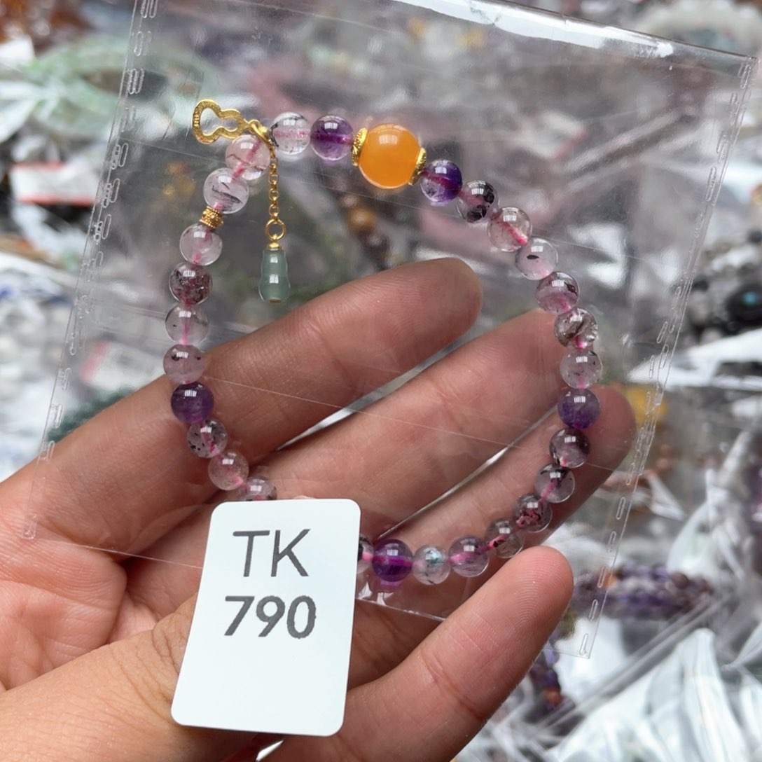 水晶多样性发一只未镶嵌