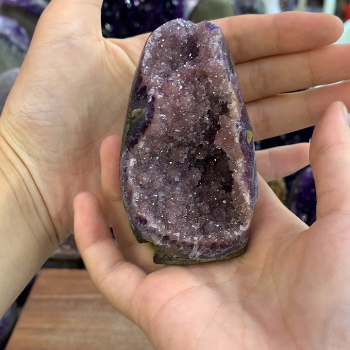 未镶嵌大型摆件（非配饰）水晶