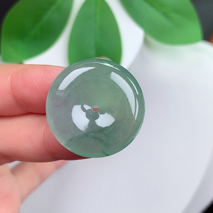 颈饰未镶嵌翡翠平安扣 23.9x5.3mm