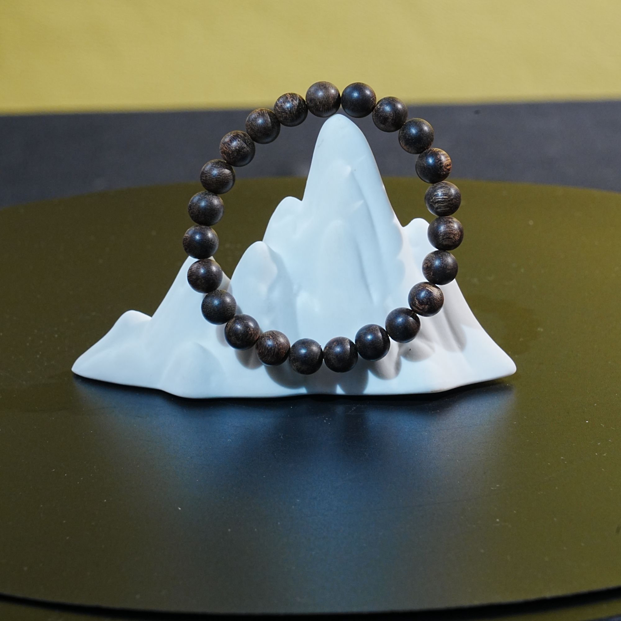 【收藏级】金三角黑棋软丝沉香手串 0.82cm 7.71g 250908042 A     