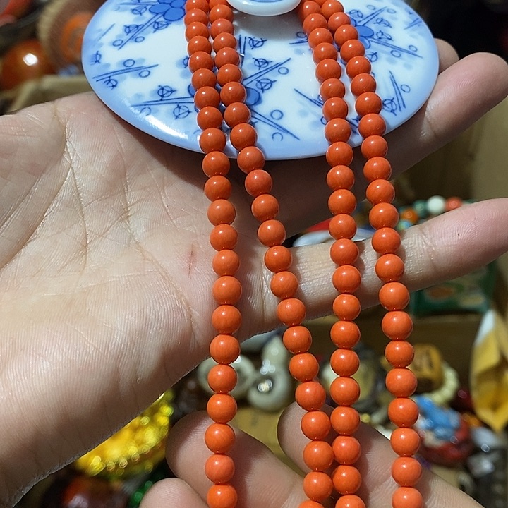 瓷器工艺精湛精细