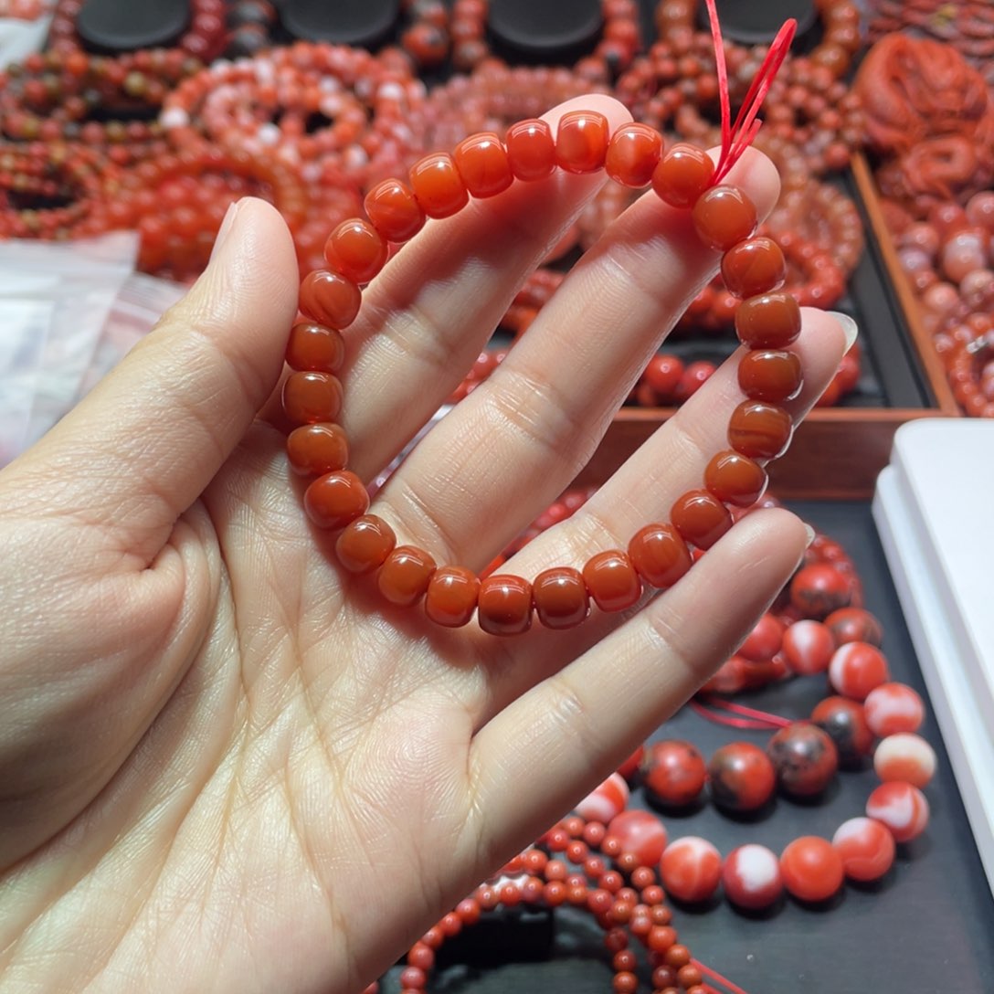 南红玛瑙手链未镶嵌