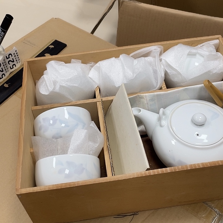 瓷片北北北北的大把啦啊得得得