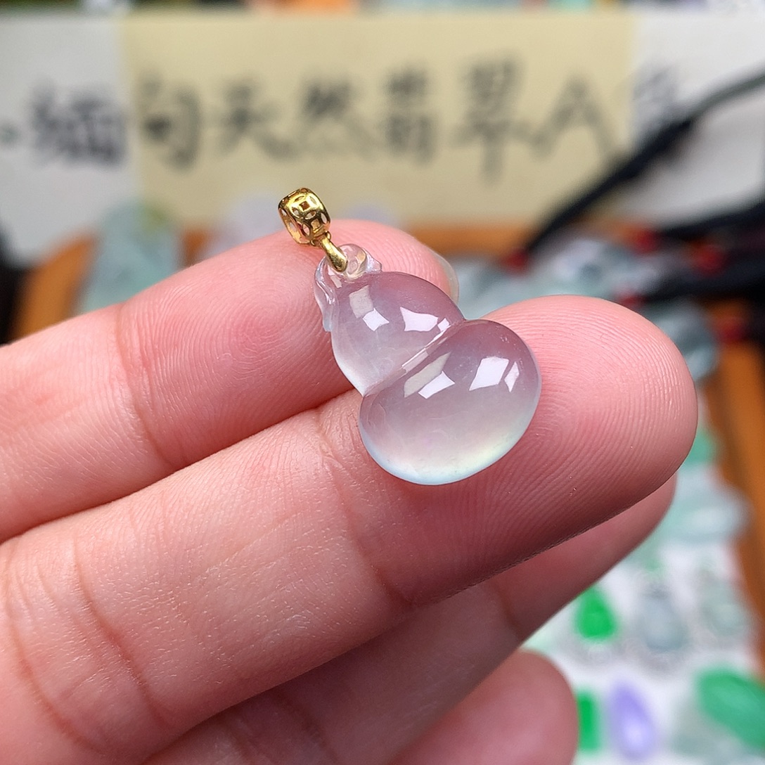 翡翠裸石18K金镶嵌缅甸天然A货翡翠冰种葫芦