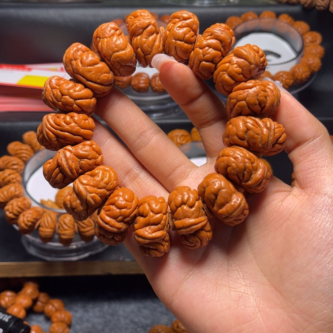 桃核手串用****1桃核单圈