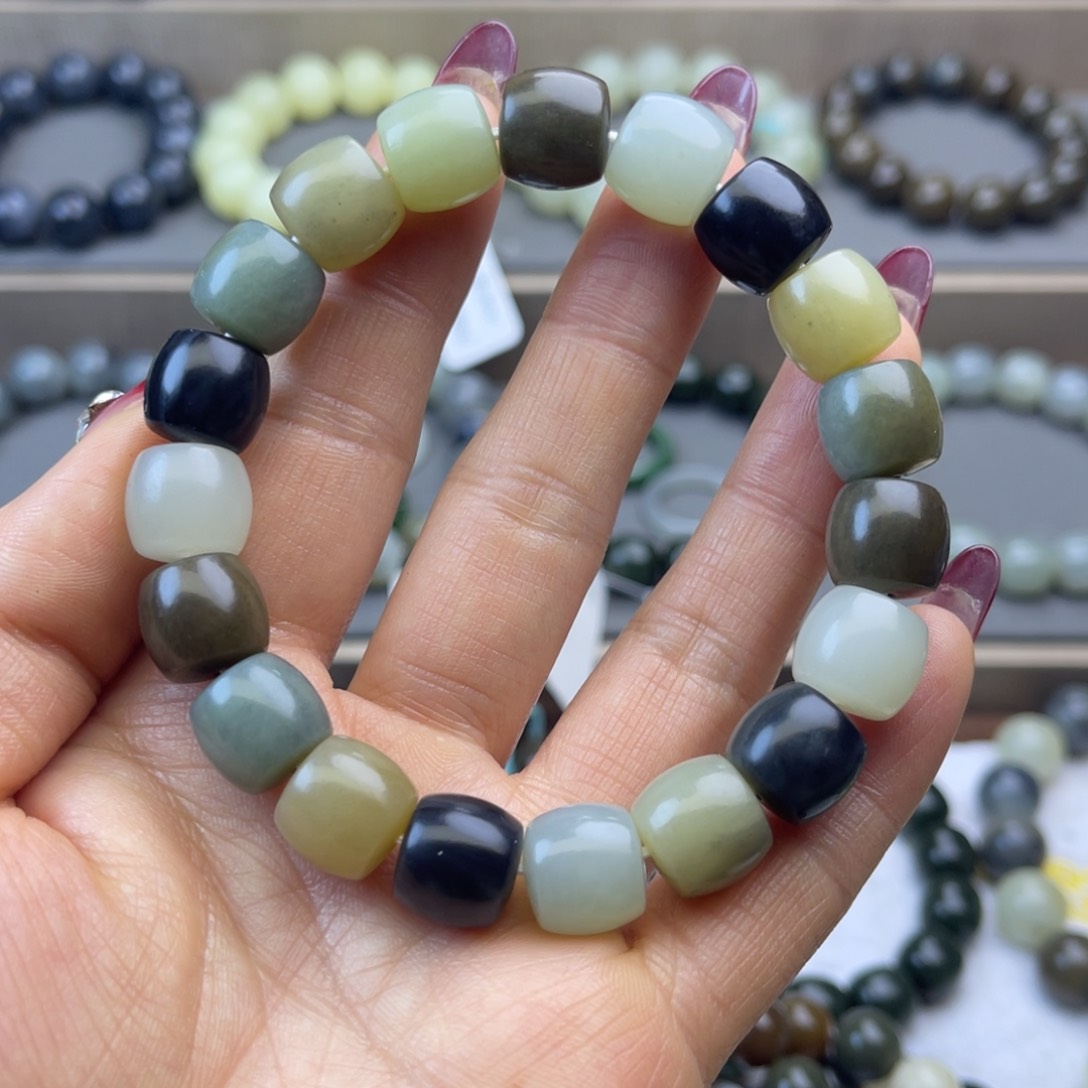 和田玉手链未镶嵌