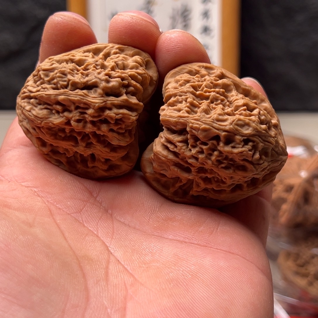 难***涂文玩核桃把件南疆43微小色差