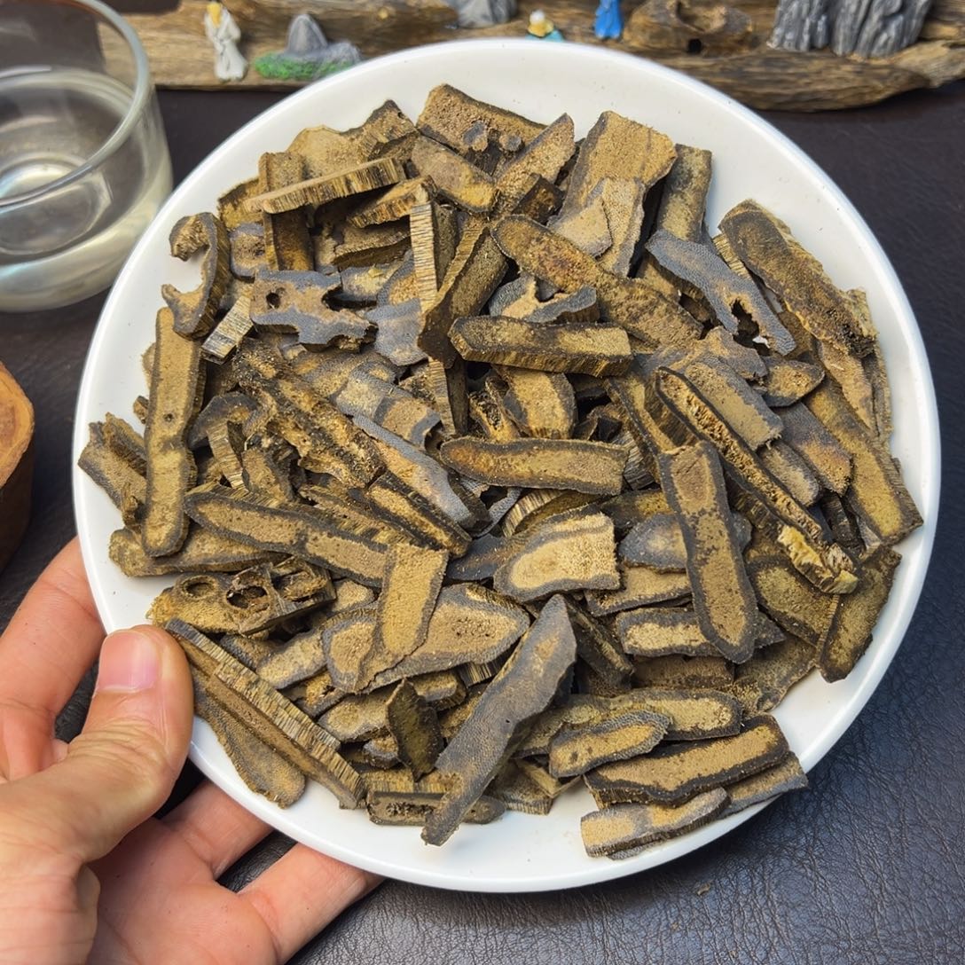 沉香沉香碎屑紫棋