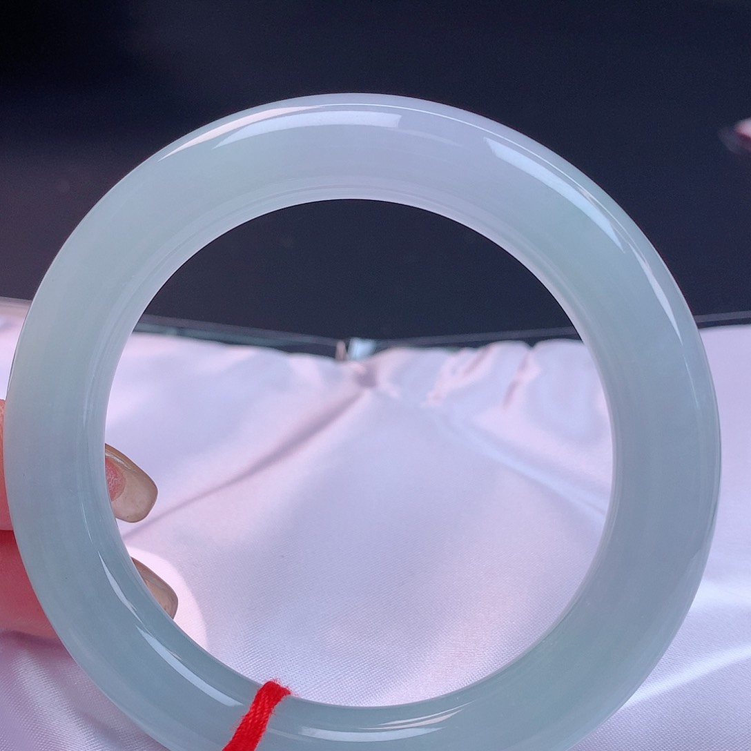 【闪购商品】未镶嵌手镯翡翠56+