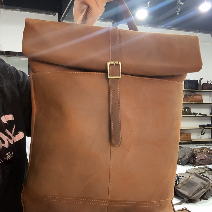 小牛皮（革）牛皮（革）头层牛皮147