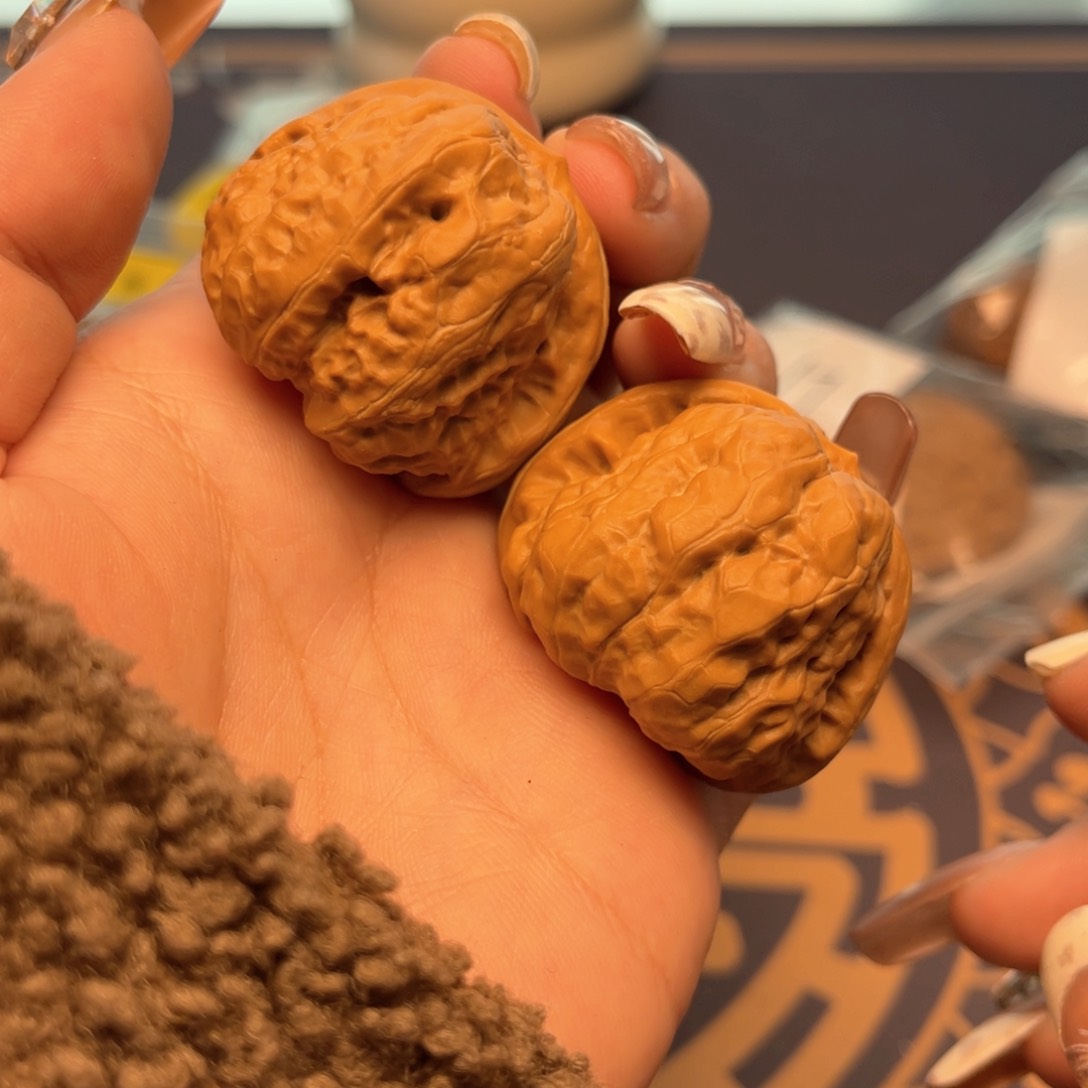 文玩核桃把件落***?蛤磨39