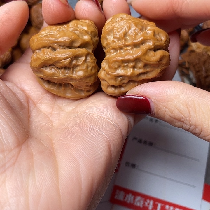 文玩核桃吊坠蛤蟆