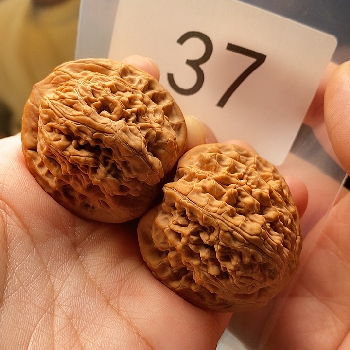 文玩核桃吊坠37号