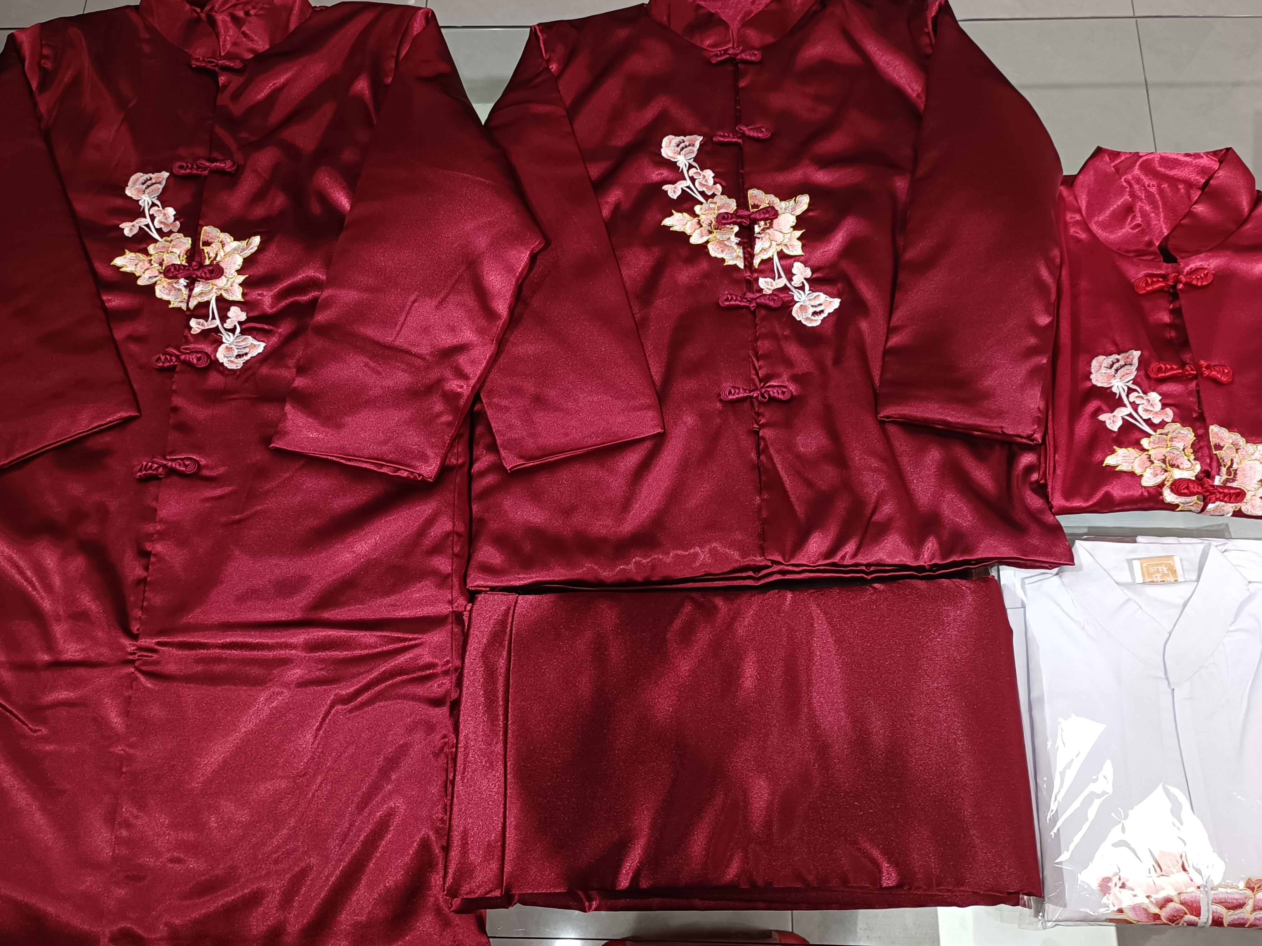 女款新中式福寿孔雀长款中国风大码服装高端定制