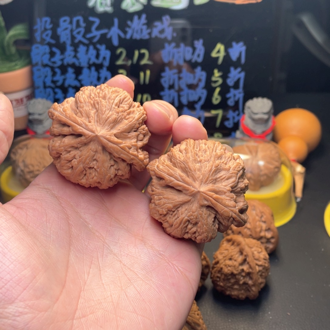 文玩核桃吊坠?*?49大粗筋400