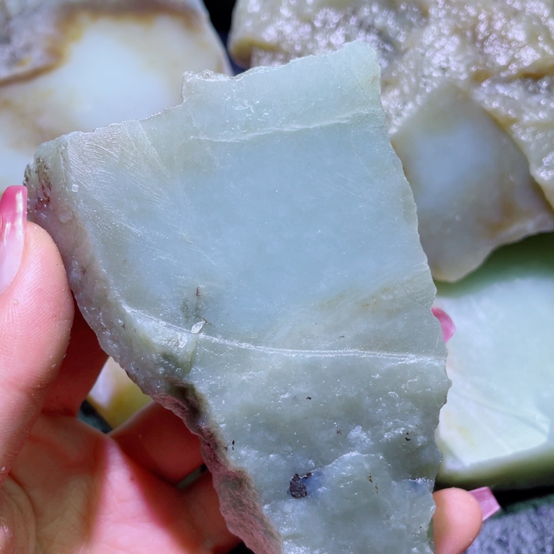 和田玉未镶嵌珠宝半成品