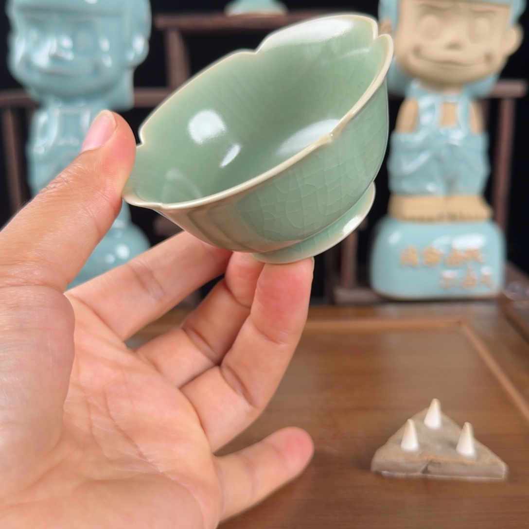 摆件汝瓷青绿釉花口杯原矿原釉