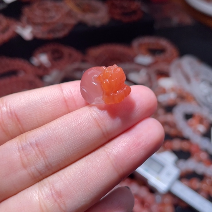 南红玛瑙未镶嵌貔貅838打孔备注