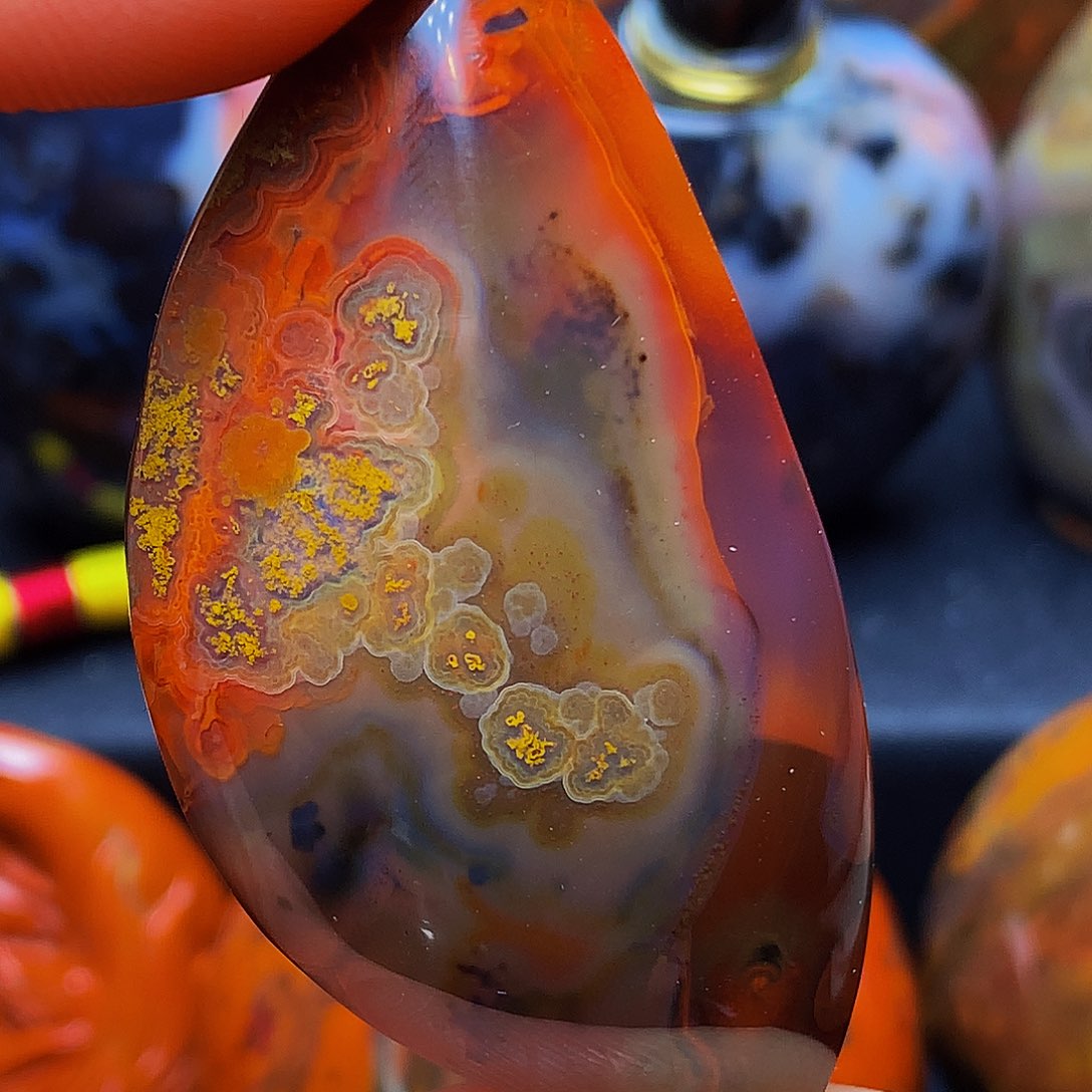 未镶嵌颈饰玛瑙/玉髓