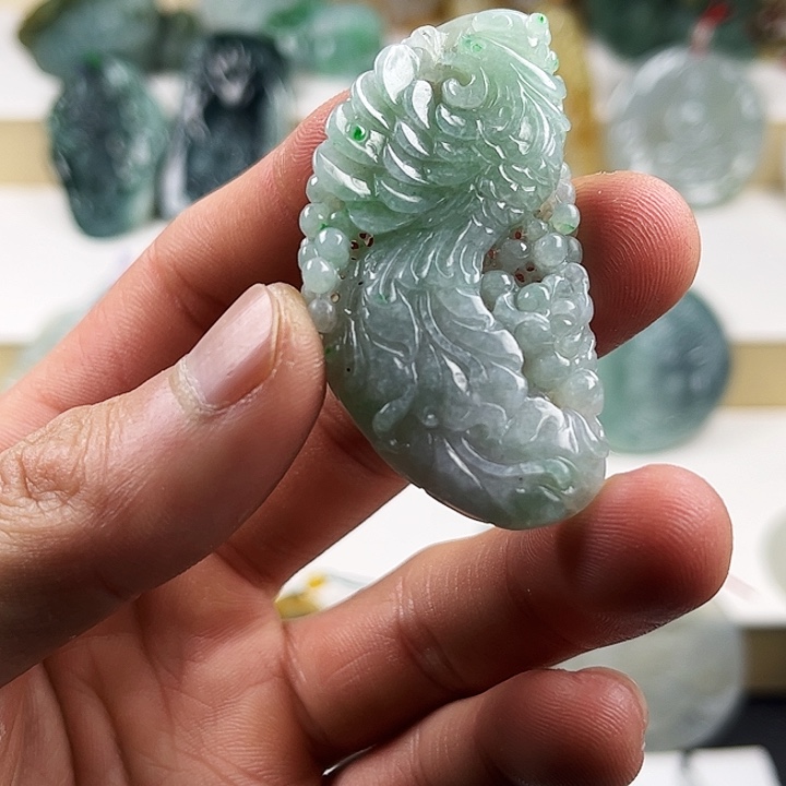 定制翡翠未镶嵌翡翠n