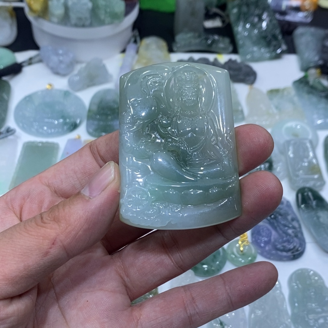 翡翠未镶嵌吊坠(不含链)普贤观音