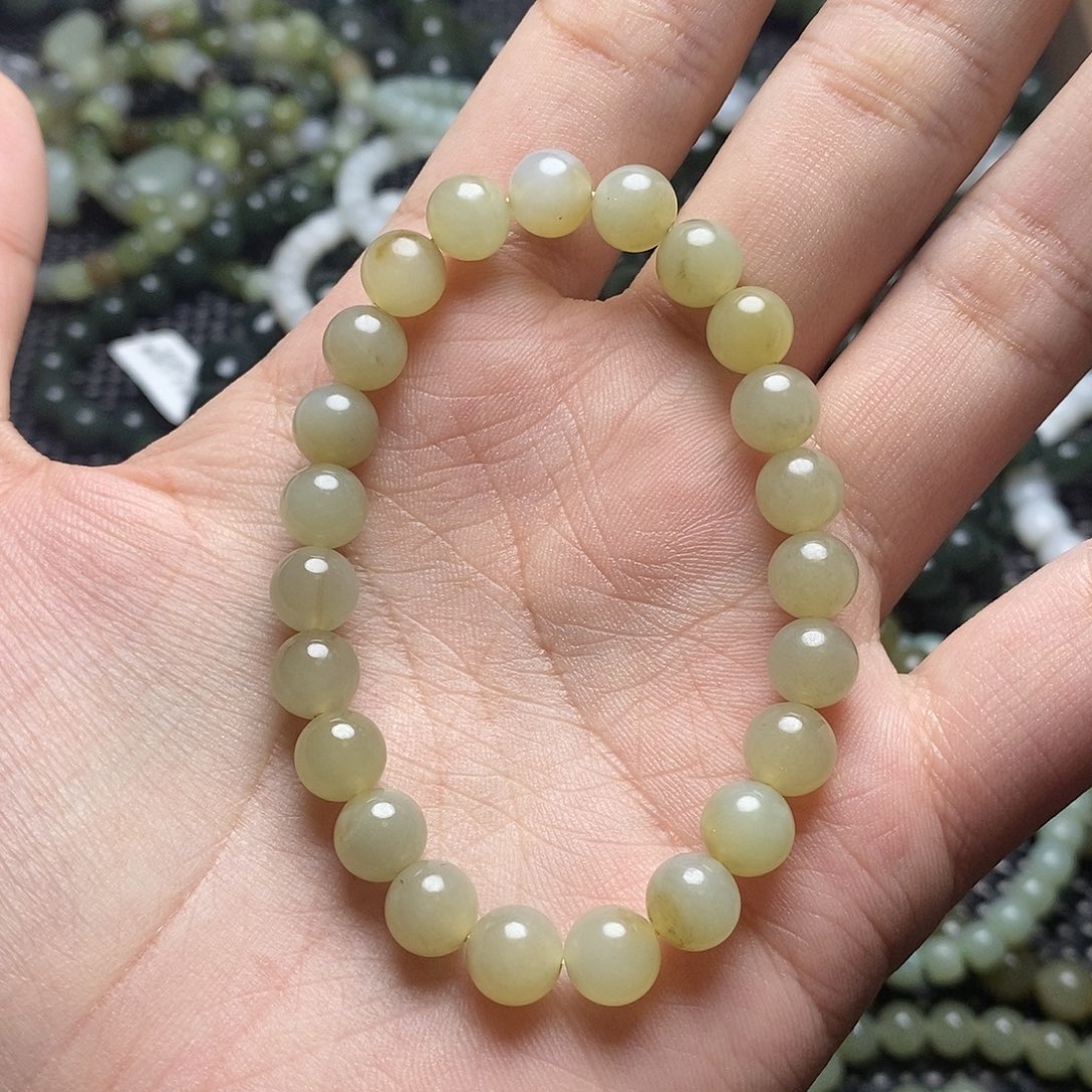 和田玉未镶嵌手串2