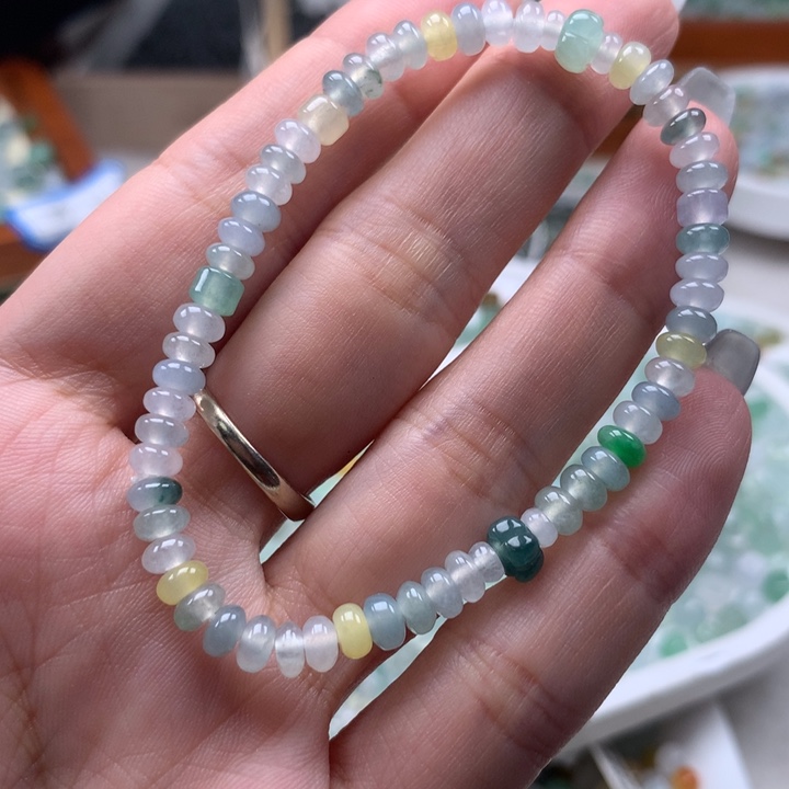 翡翠散珠鱼***?鼓珠手串