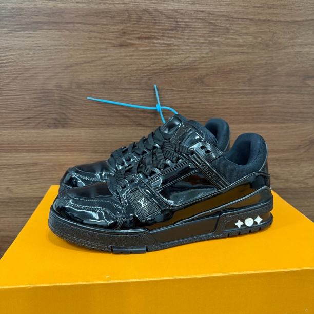 99新 LouisVuitton/路易威登 41.5码 trainer漆皮黑武士板鞋