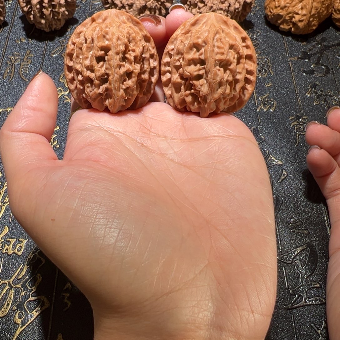 文玩核桃吊坠苹果37手把件98