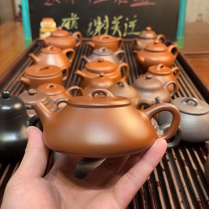 紫砂茶壶黄龙山红皮龙任瓢200cc精工全手
