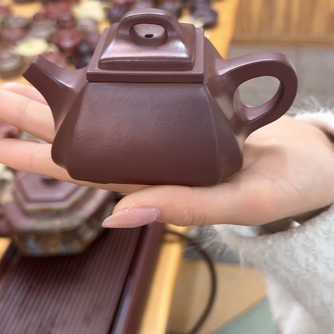 紫砂茶壶紫砂壶四方抽角石瓢160