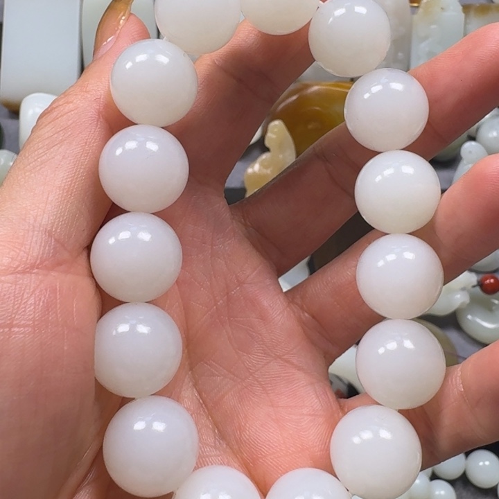 和田玉手串未镶嵌