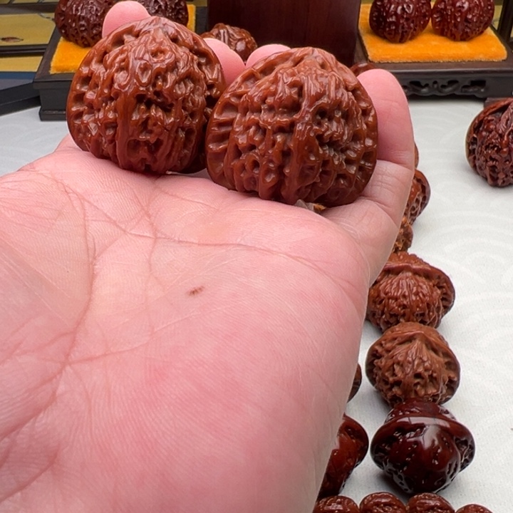 文玩核桃吊坠丹*白狮子头