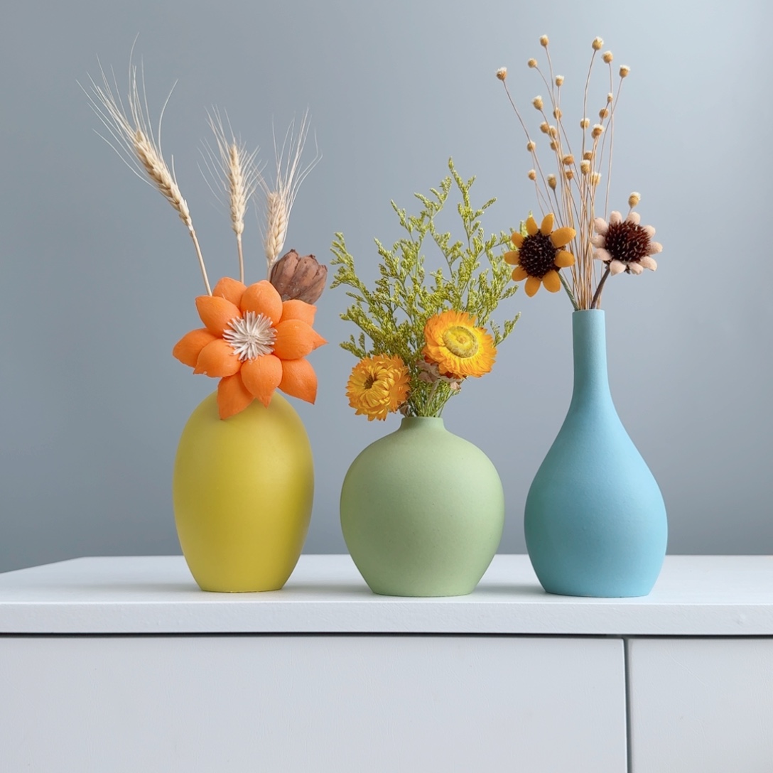 摆件陶瓷小花瓶摆件含花总高约20-30cm