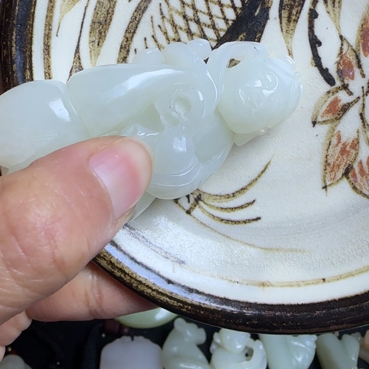 瓷片红*新号开播瓷器盘子