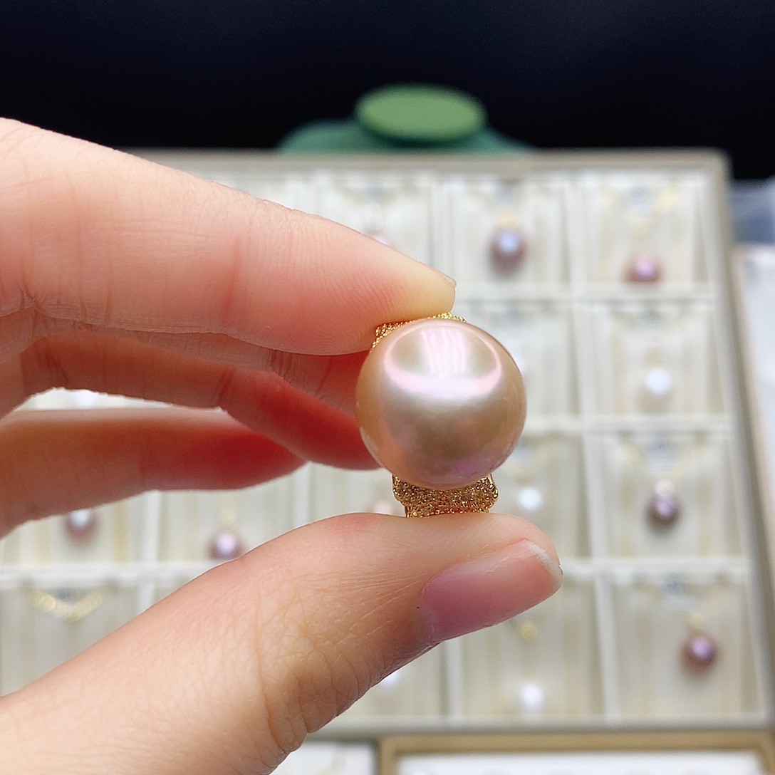 淡水珍珠颈饰合金