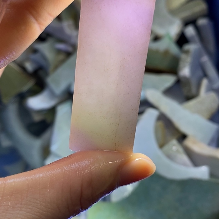 翡翠裸石翡翠边角料