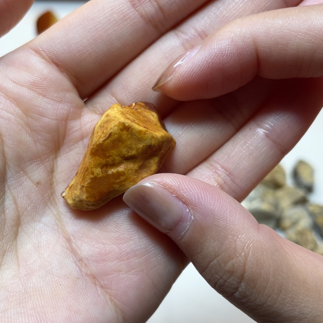 定制琥珀天然琥珀