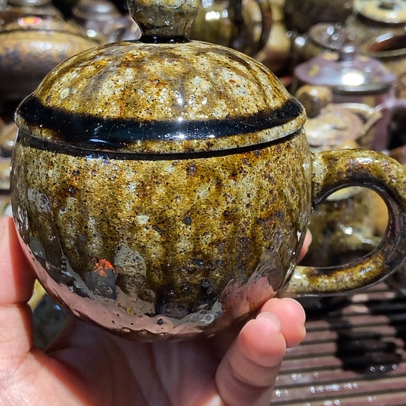 【闪购商品】茶杯紫砂戏**生瑕疵贵妃杯