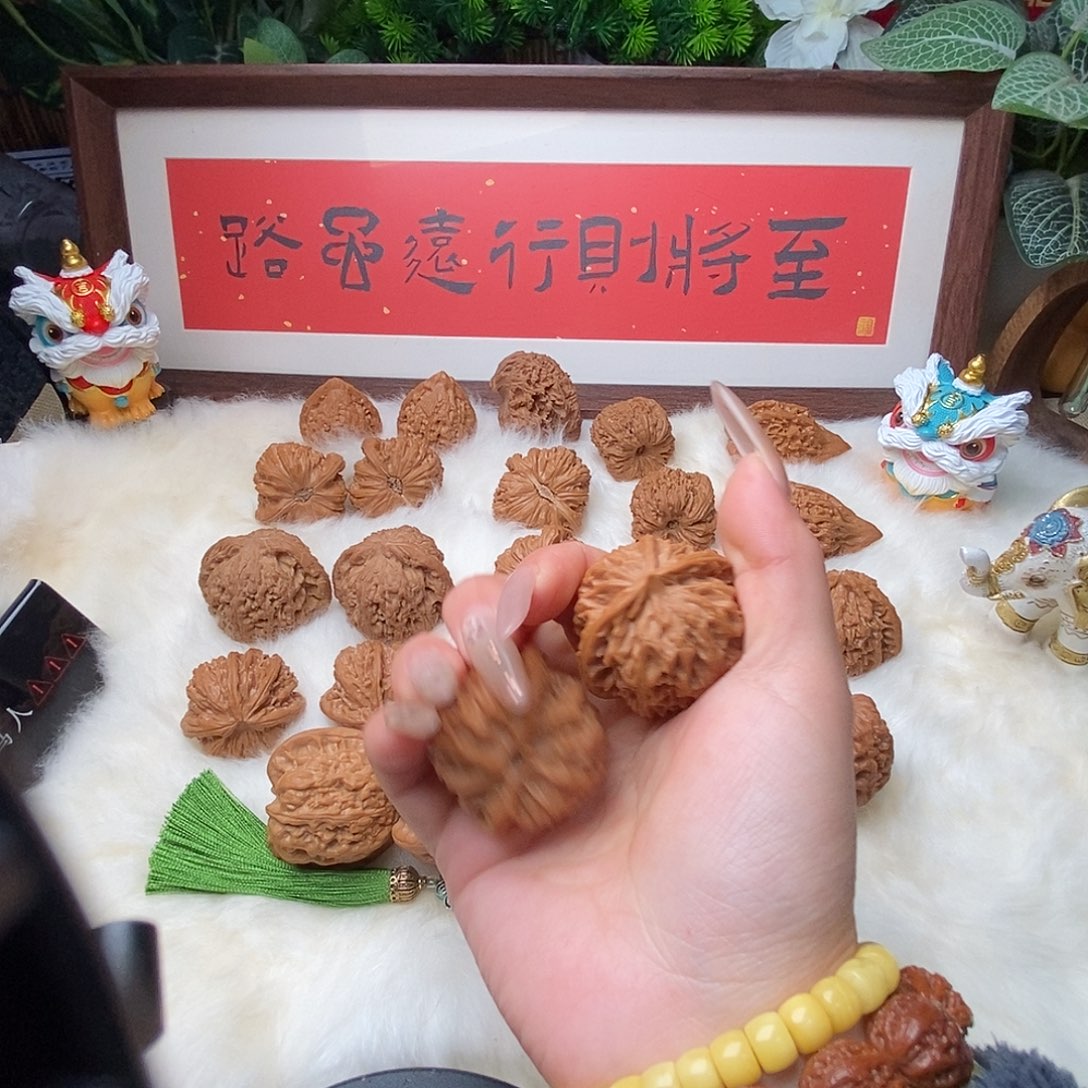 阿***恒把件文玩核桃224苹果