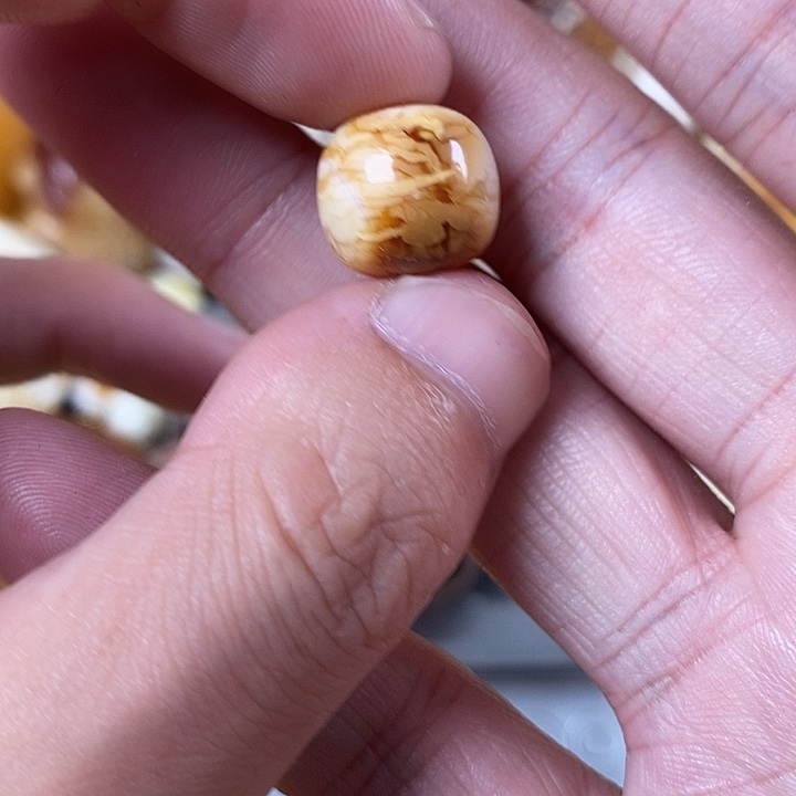 裸石琥珀未镶嵌我
