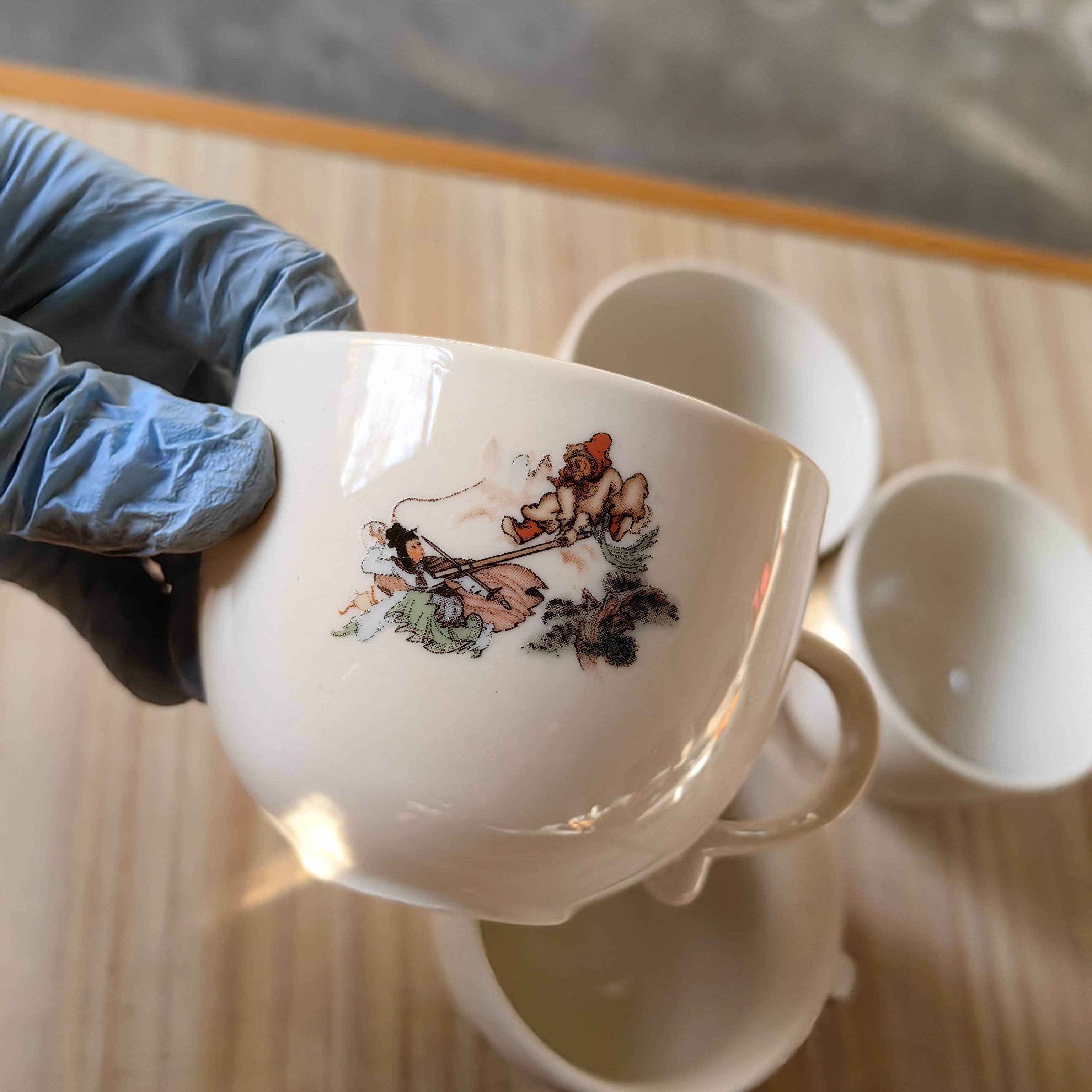 双面散打白骨精 象牙瓷  有微瑕 完美勿拍