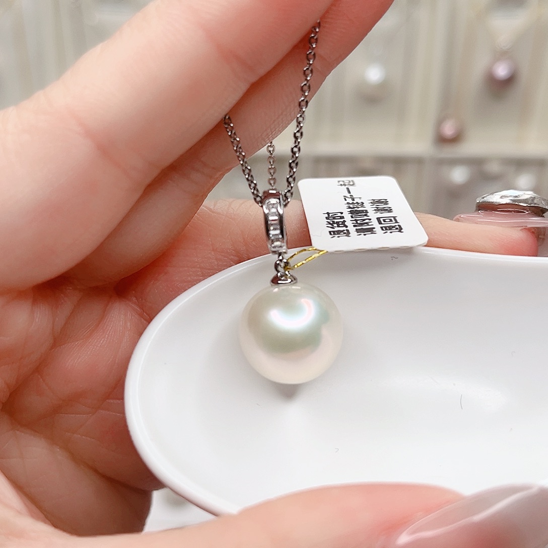 淡水珍珠吊坠(赠链)合金